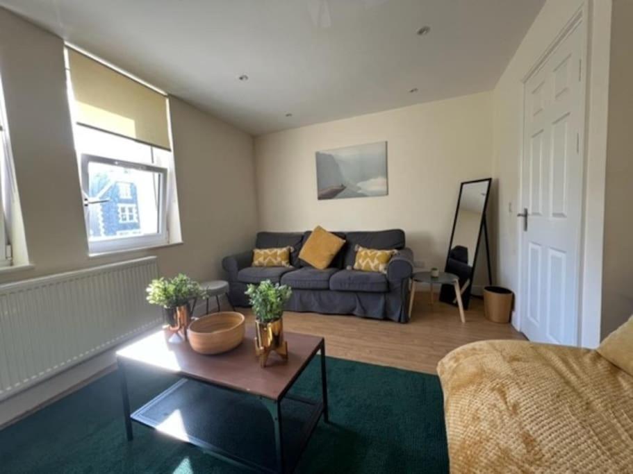 Short Term Lets From £15 Per Person Per Night Bristol Exterior foto